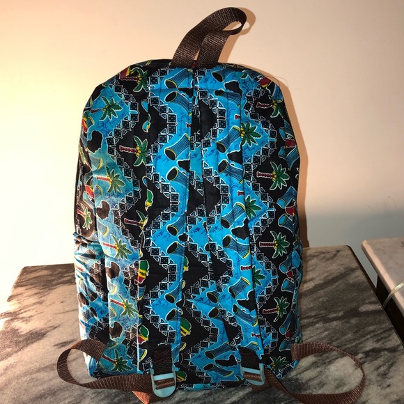 Backpack - Picture 2 of 3